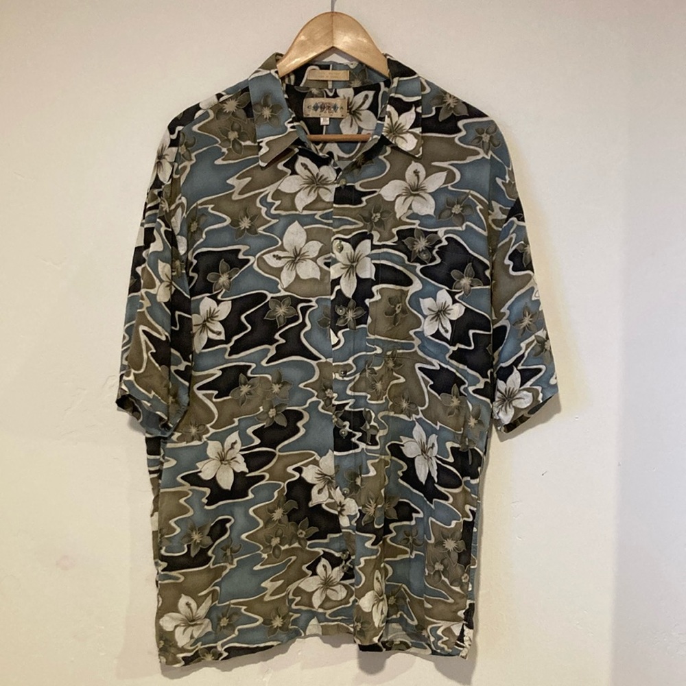 CAMPIA MODA Men’s Size XL Button Down